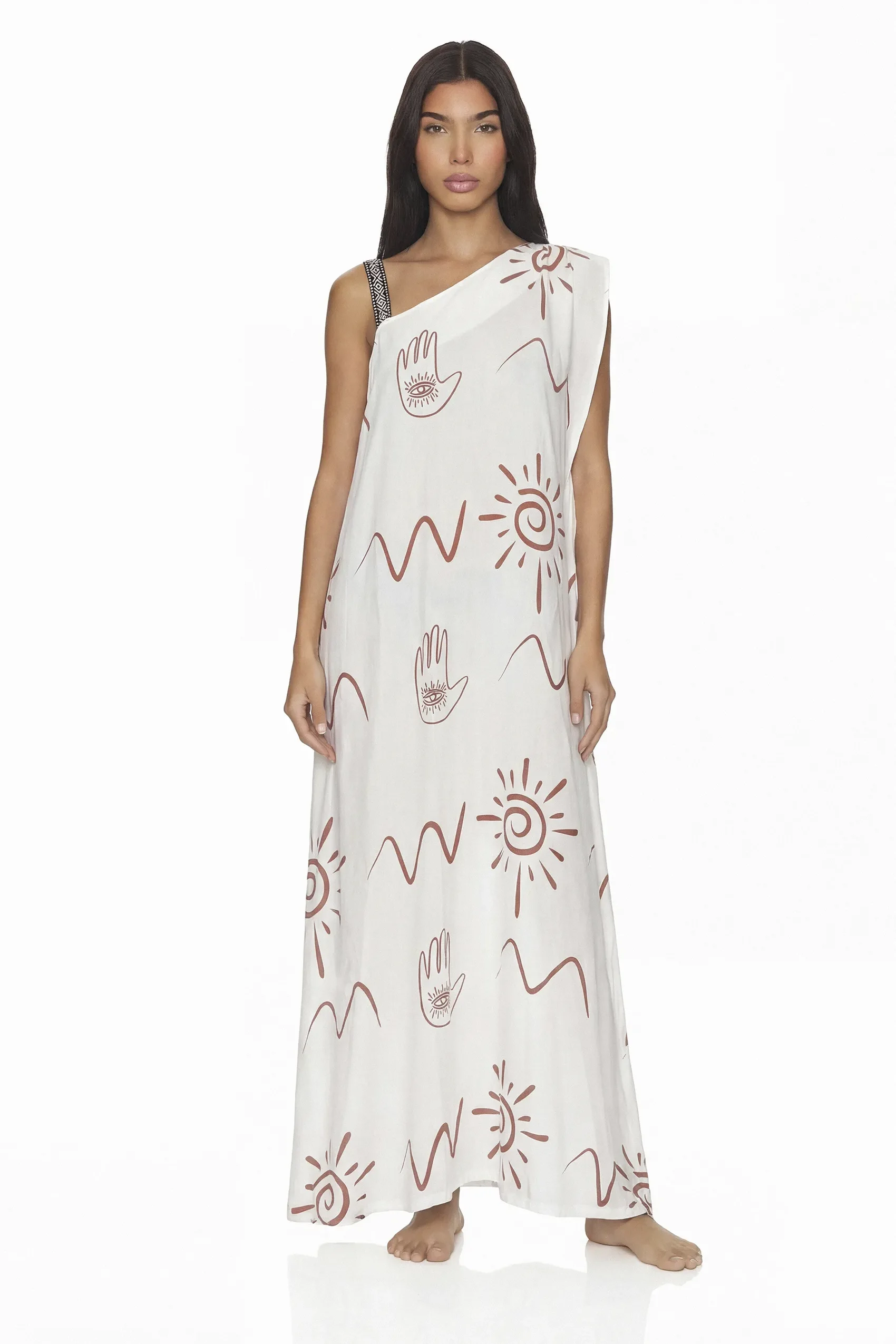 Vestido Gaia largo en rayón estampado con escote tarzán y ajuste interno. Diseño elegante ideal para Colombia, Venezuela e Isla Margarita.